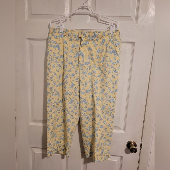 Ms. Lee yellow and blue floral capris - Picture 1 of 6